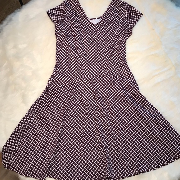 New York & Co. Burgundy Geometric Print Dress - Picture 6 of 8